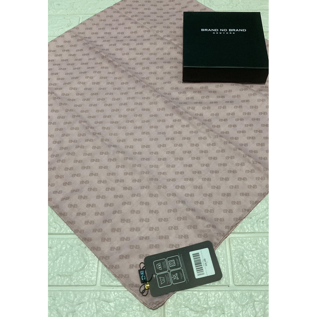 BNB BRAND NO BRAND SCARF