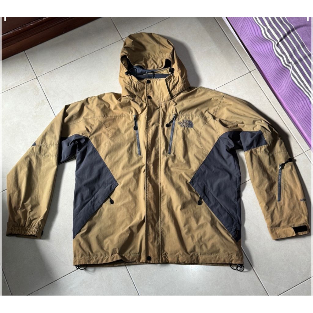 Jaket Gunung The North Face Summit Series GoreTex Original TNF MP3 Jacket Hiking Outdoor Waterproof 