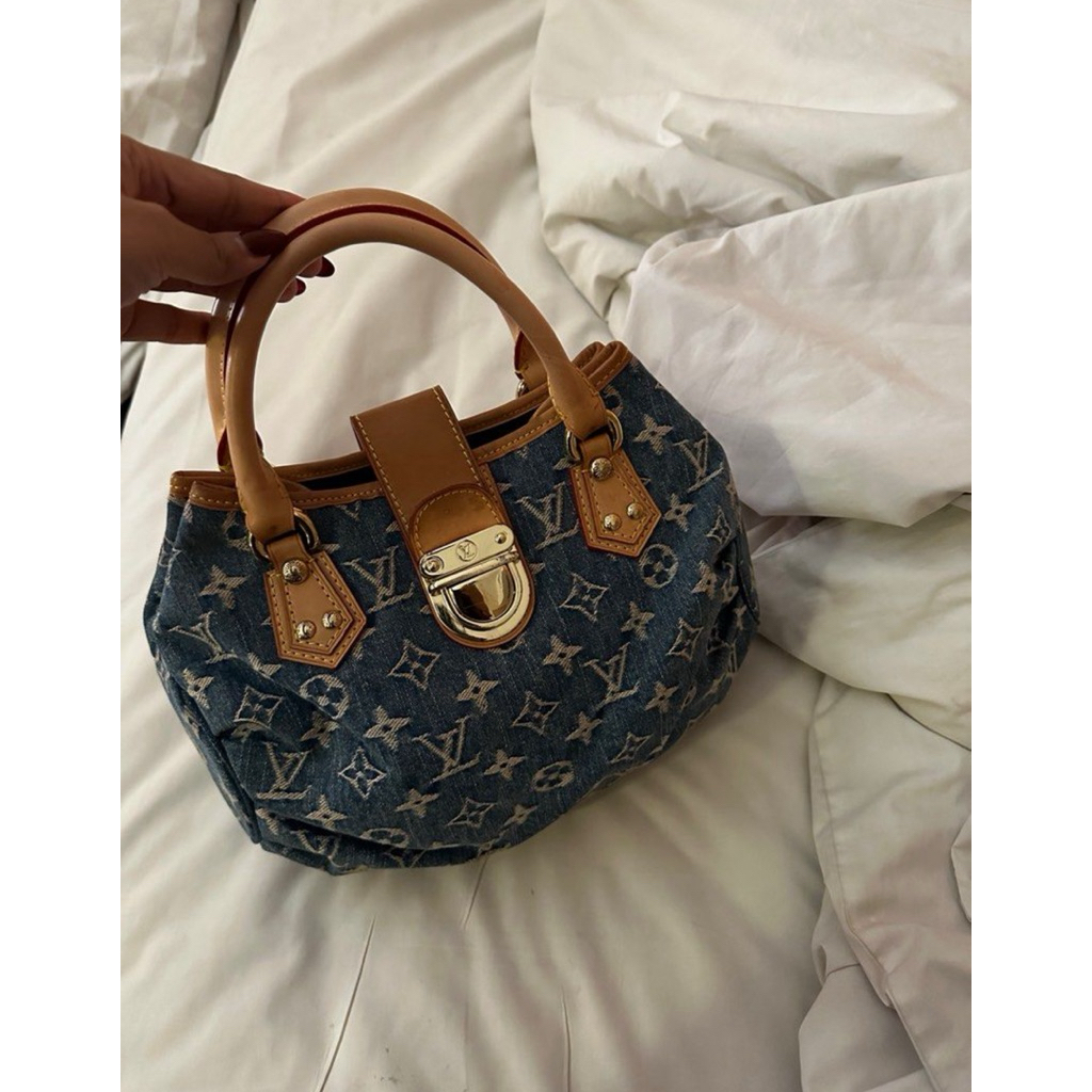 Louis Vuitton monogram denim pleaty bag (noser tembus)
