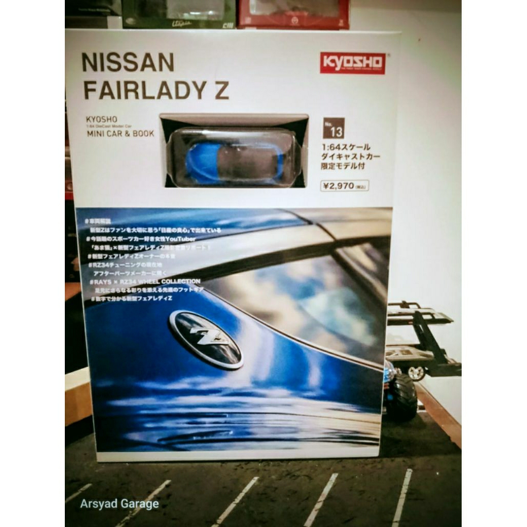 Diecast Kyosho Mini Car And Book Nissan Fiarlady Z Blue