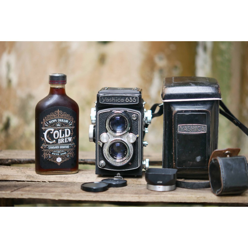 YASHICA Kamera Analog TLR 635 Antik Kuno Jadul Made in Japan Barang Lama