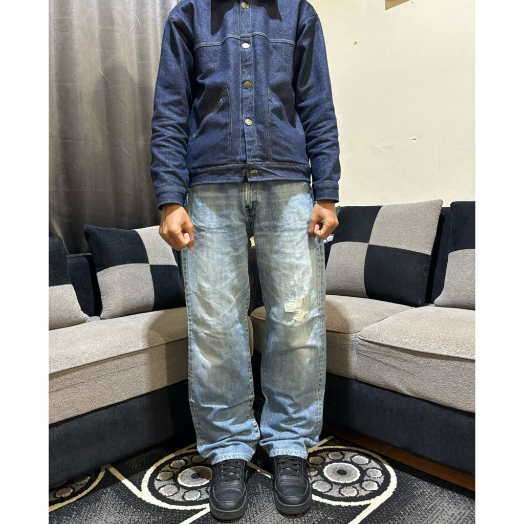 Uniqlo S002 Blue Ripped Jeans