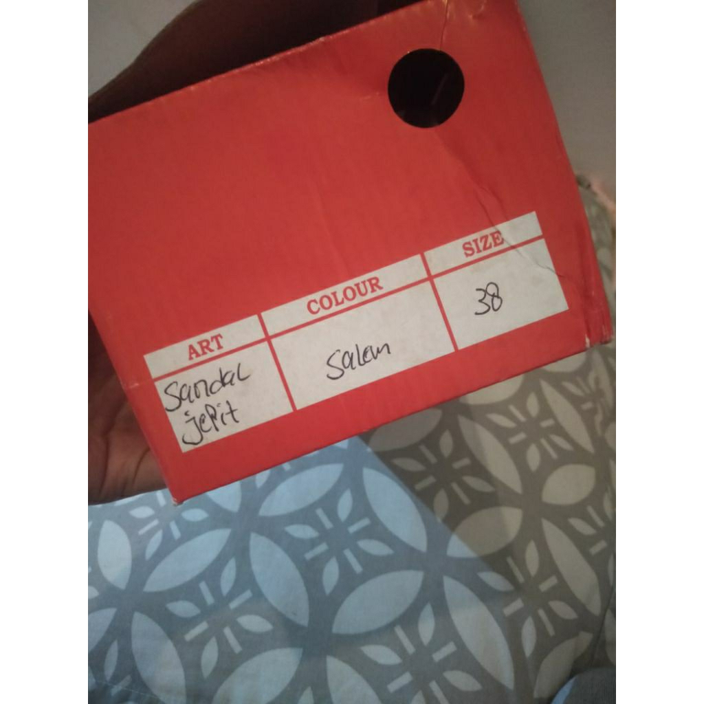 Sandal Dewasa Wanita Merek Fladeo