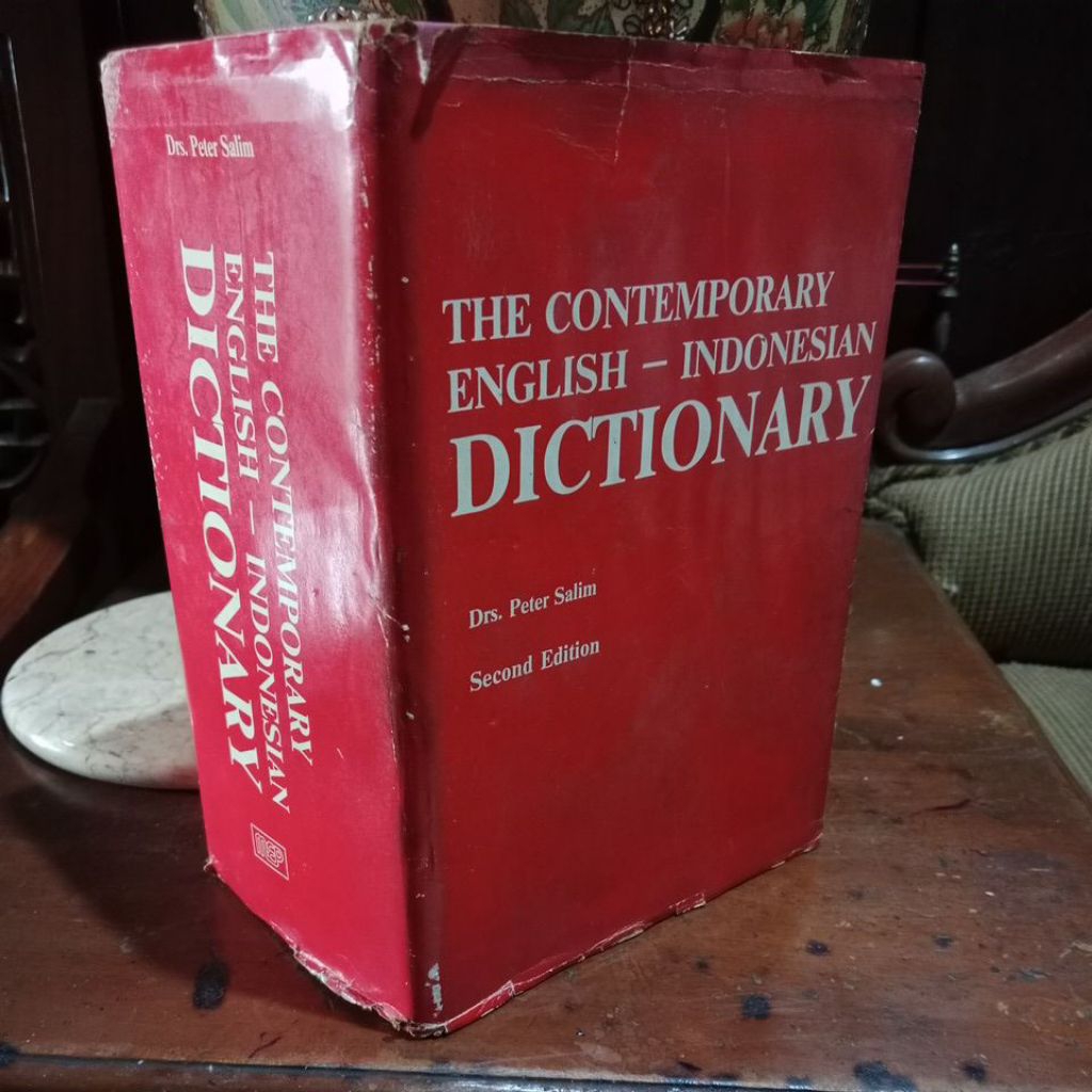 THE CONTEMPORARY  ENGLISH - INDONESIA DICTIONARY - DRS PETER SALIM M.A