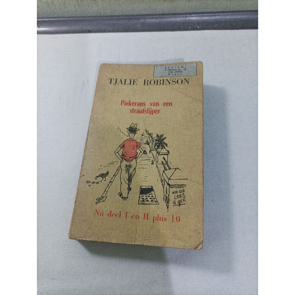 buku import berbahasa Belanda Piekerans van een Straatslijper 1 & 2 / Tjalie Robinson