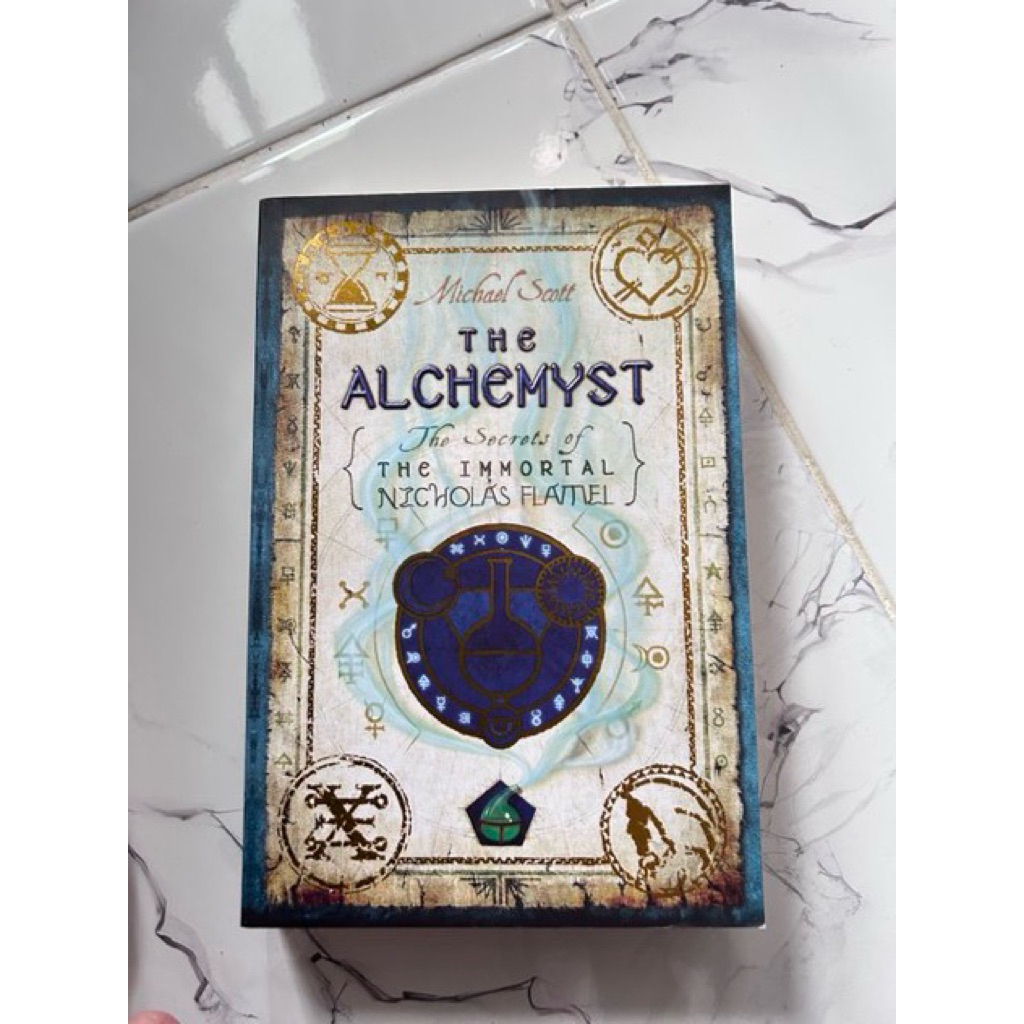 The Alchemist (The Secrets of the Immortal Nicholas Flamel) - Michael Scott