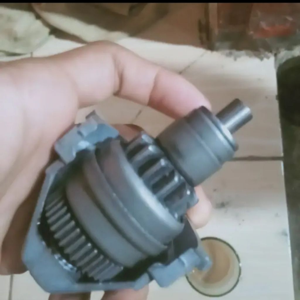 Gigi Granat Pinion Gigi Stater Kecil Honda Beat fi K25 beat karbu PNP Vario Scoopy spesi buat motor 