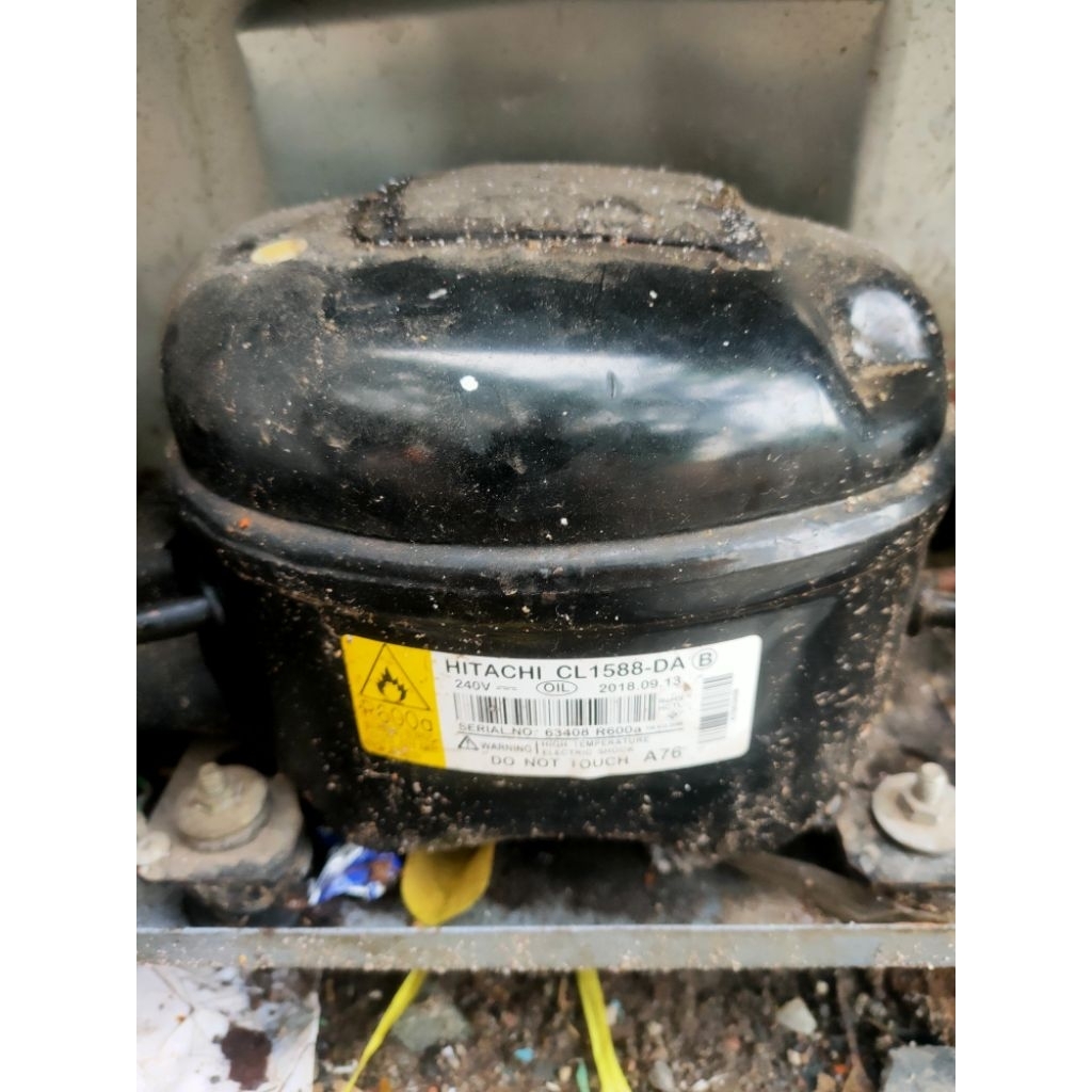 kompresor kulkas hitachi inverter nornal