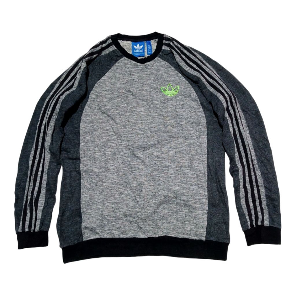 ADIDAS 3 STRIPES Crewneck Sweater Made In VIETNAM