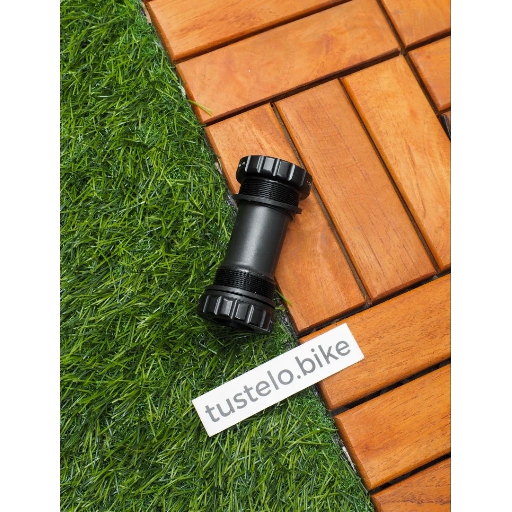 BB Hollowtech II Bottom Bracket Roadbike MTB Commuter Seli Copotan Crankset Syte