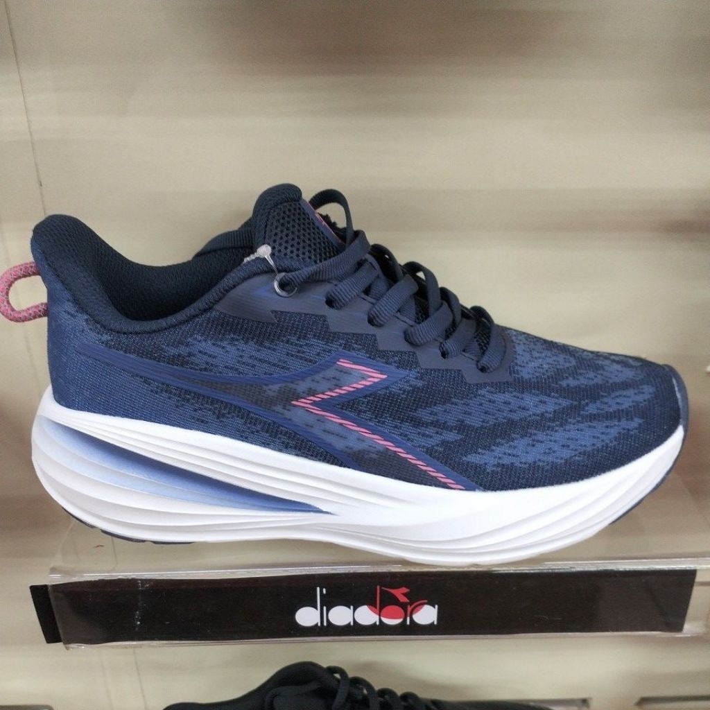 DIADORA REINTE RUNNING SPORTS WOMEN ORIGINAL