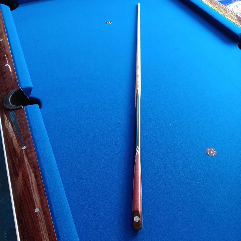 Stik billiard lajur Hong Tie