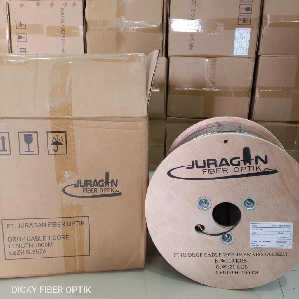 Dropcore 1 core 3 seling / kabel dropcore 1 core 3 seling / dropwire fo