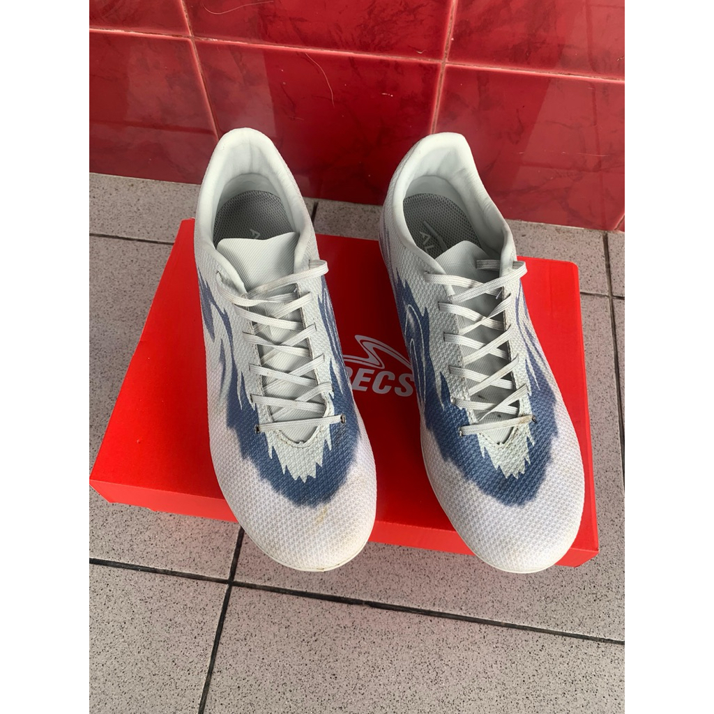 SEPATU BOLA SPECS ALPHA FURY PRO FG