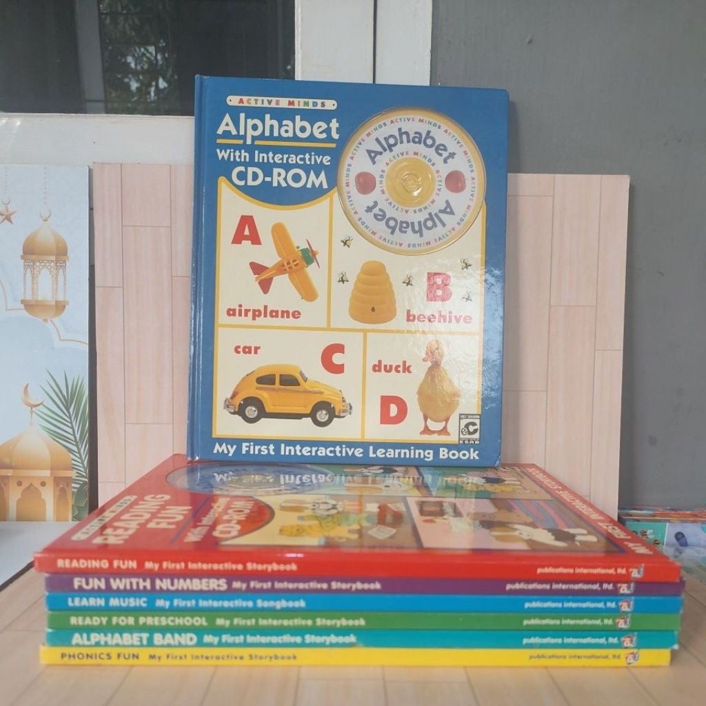 Buku Bacaan Anak Tentang Active Minds Untuk Anak-Anak Berjudul Alphabet Hardcover