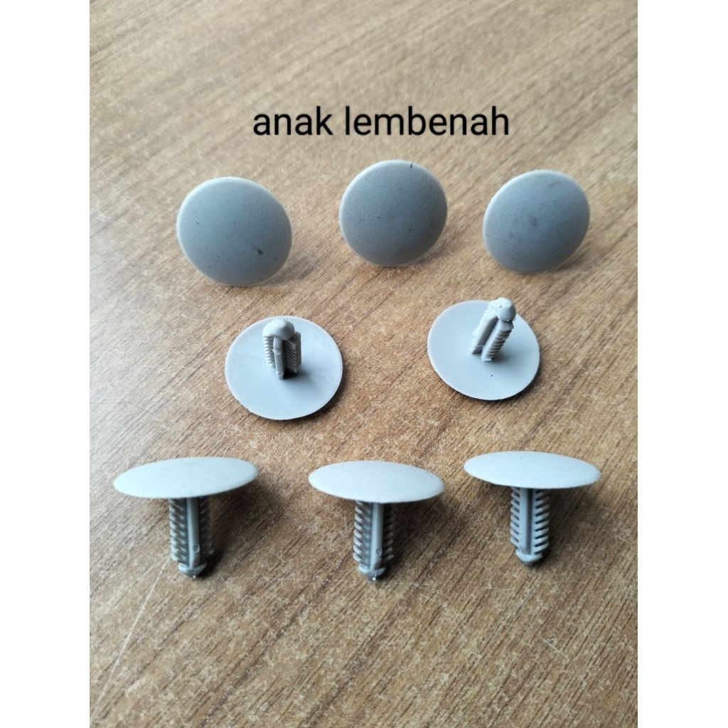 klip kancing plafon mobil Toyota Avanza calya Sigra Agya ayla