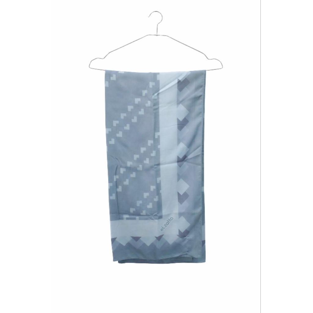 Hijab Elzatta Segi Empat Motif Grey Blue 115x115 cm | Preloved