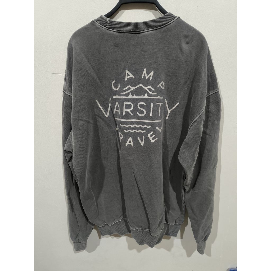 Preloved Crewneck Abu washed