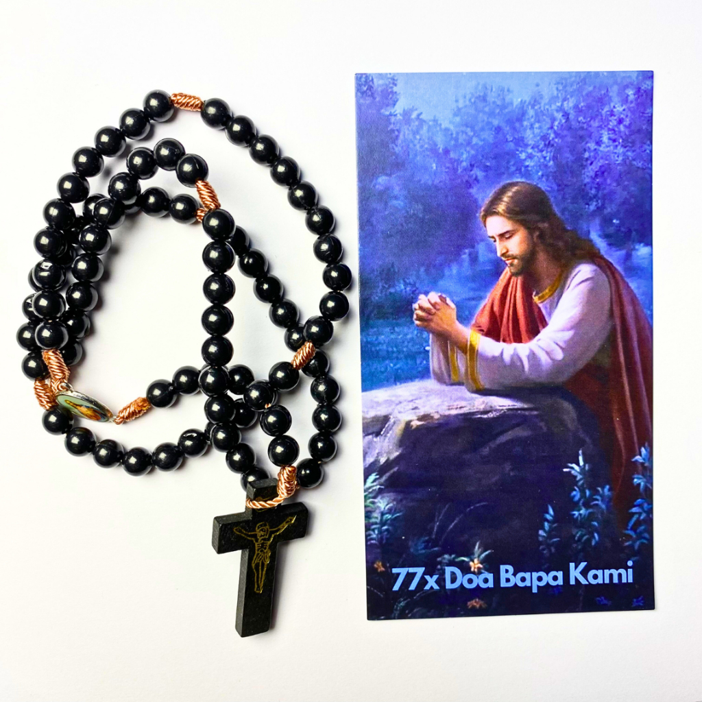 Paket - Kalung rosario 77 bapa kami parel susu hitam salib kayu hitam - Rosario katolik