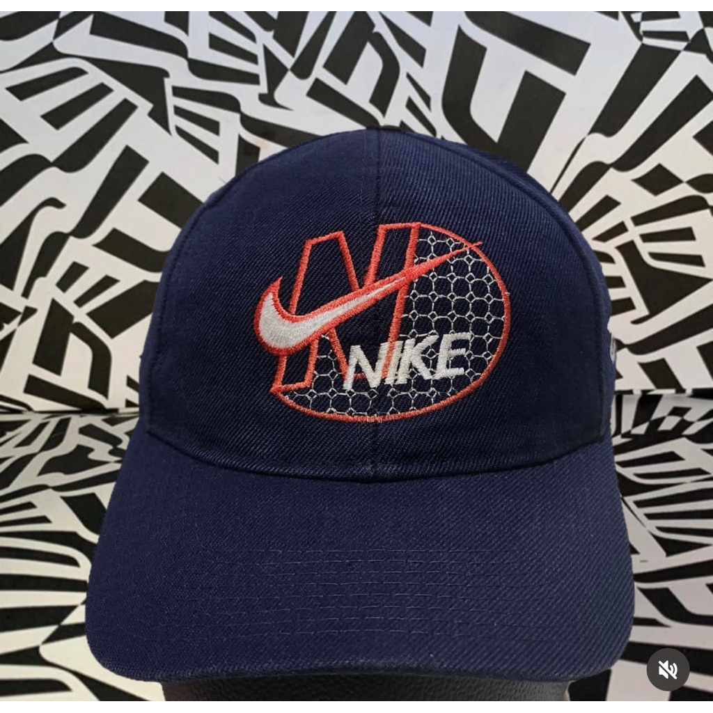 Topi Nike Vintage 90s