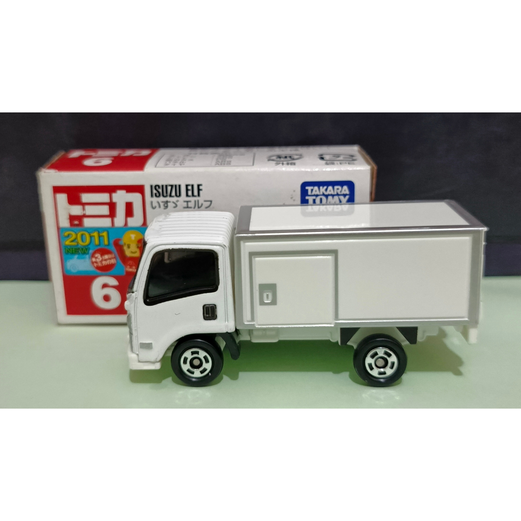 Diecast Tomica 6 ISUZU ELF