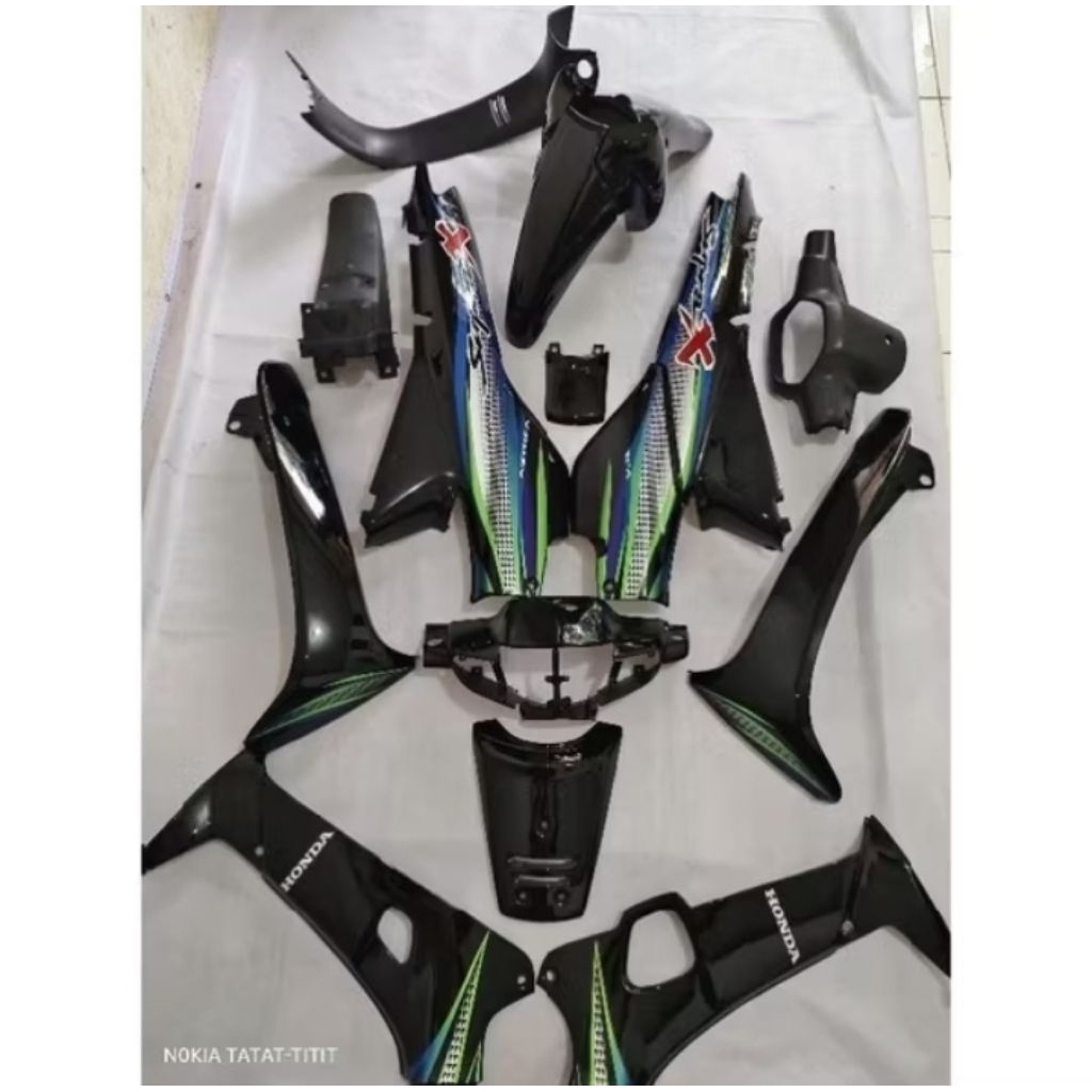 sepaket body halus full dan kasarnya motor Honda Supra x lama tromol