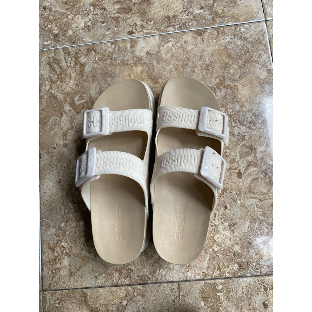 Preloved Melissa Original