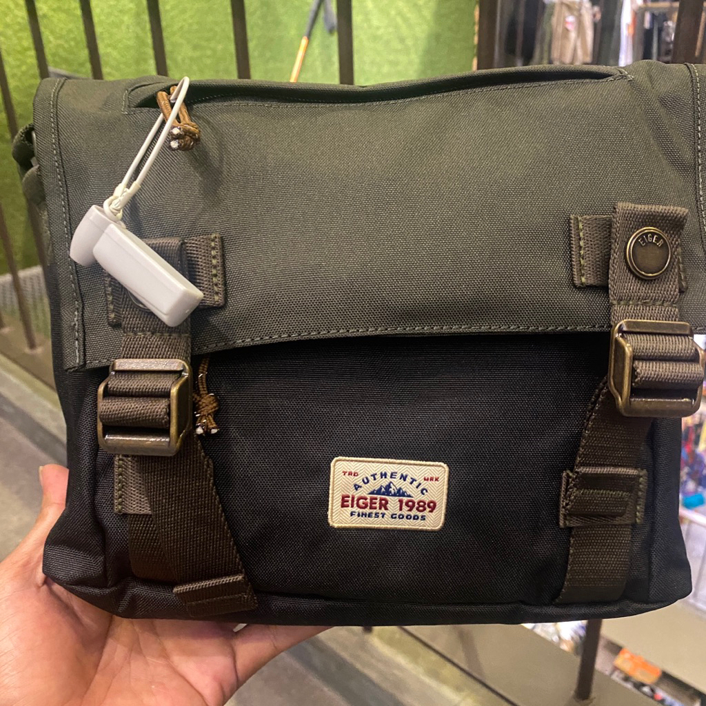 EIGER1989 Tas Selempang Wanderer Shoulder 5L Original.
