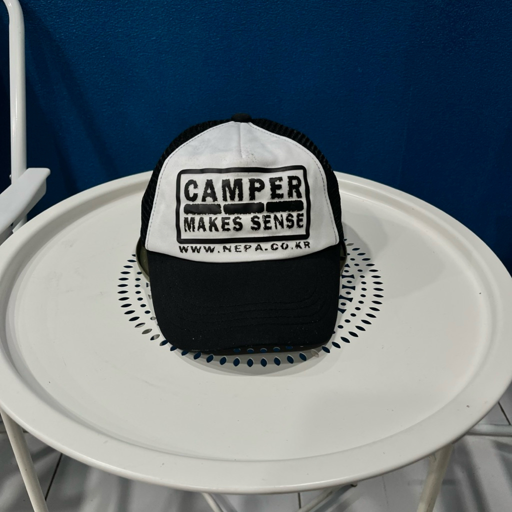 Topi trucker camper by nepa hitam putih second original