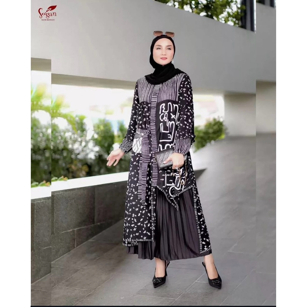 Preloved Okekuni Tunik Batik Sogan Rejodani. Sogan Batik Rejodani.