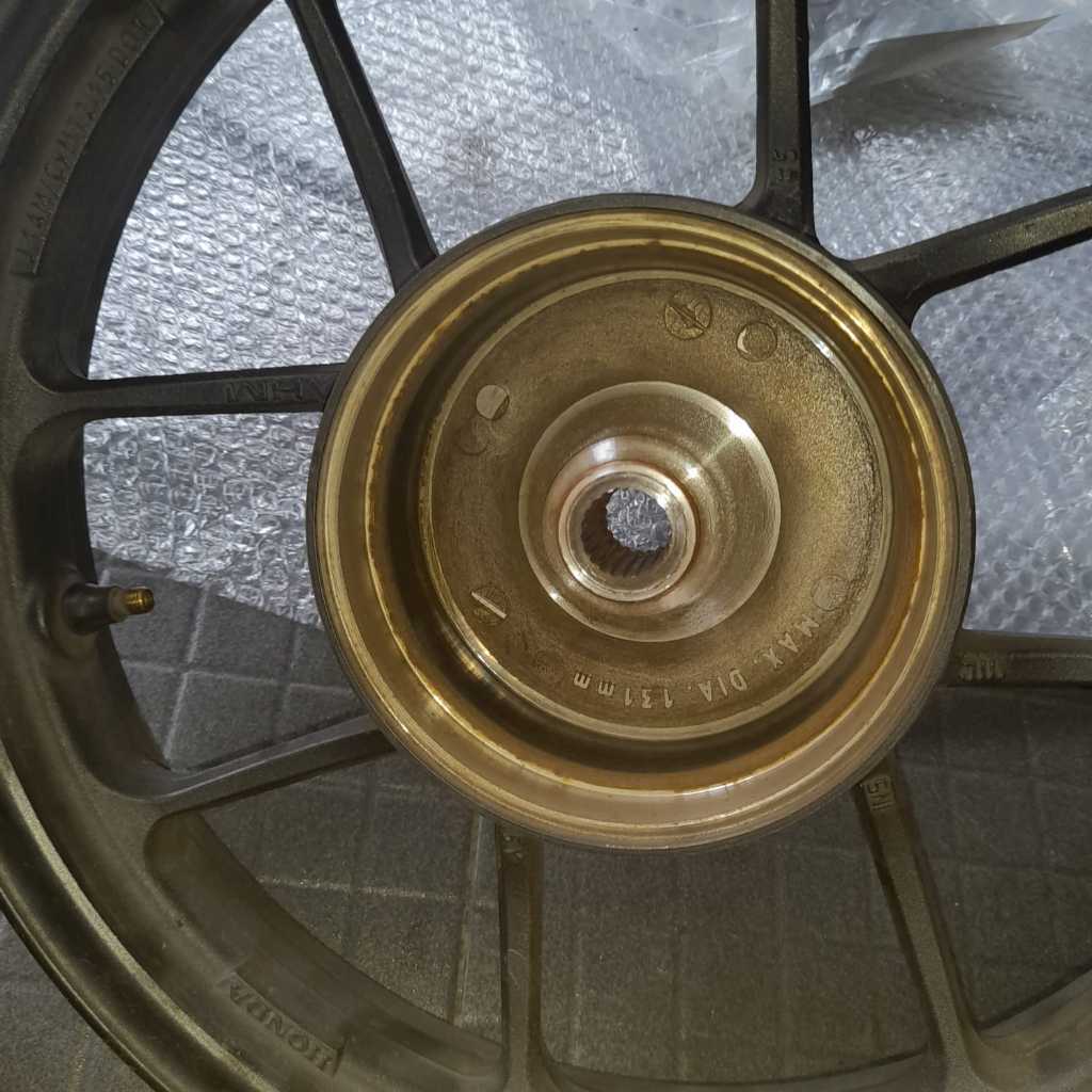 VELG ORIGINAL PRELOVED MOTOR BEAT VELG ORIGINAL HONDA BEAT SECOND VELG SEKEN ORIGINAL VELG LAYAK PAK