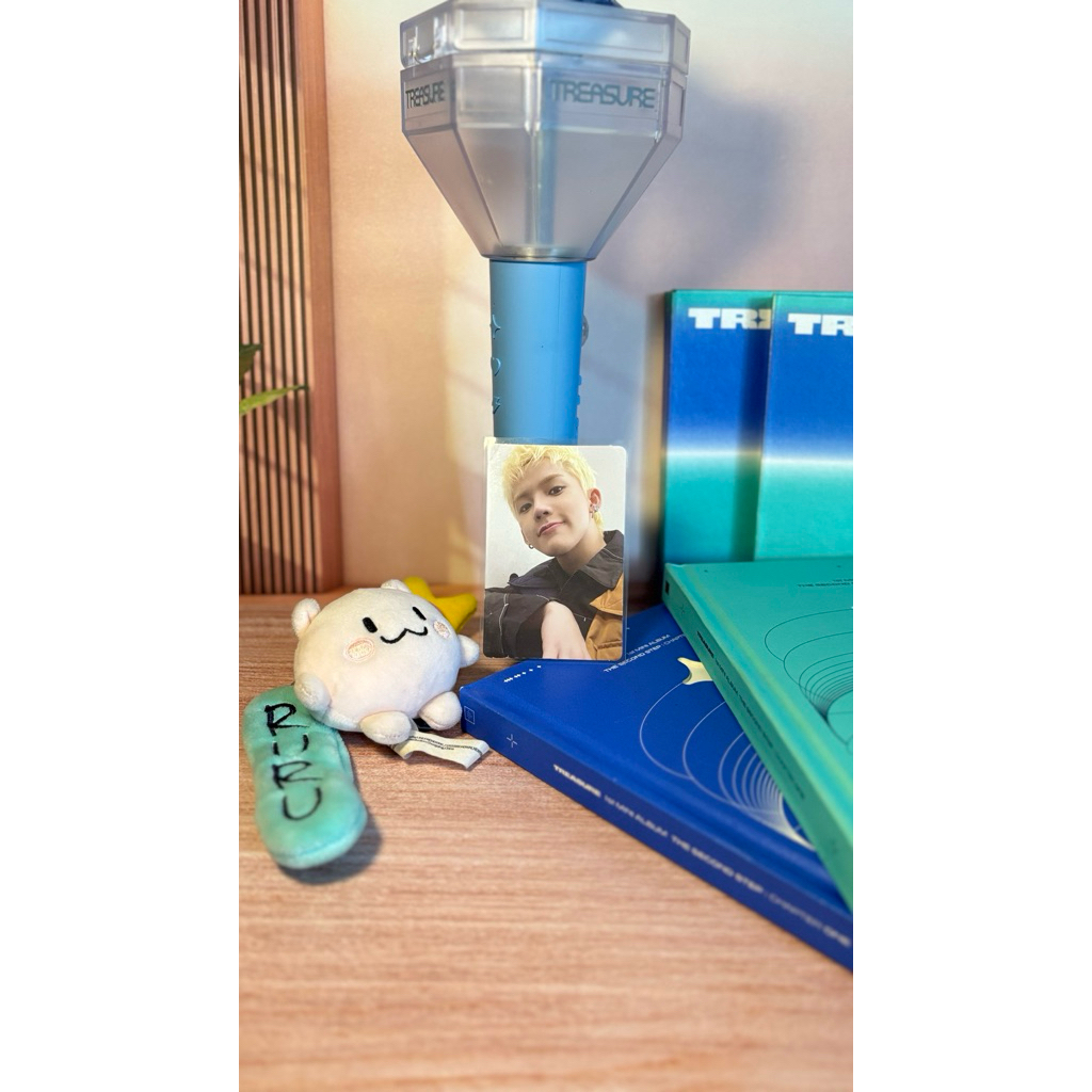 PC HYUNSUK TREASURE [OFFICIAL]