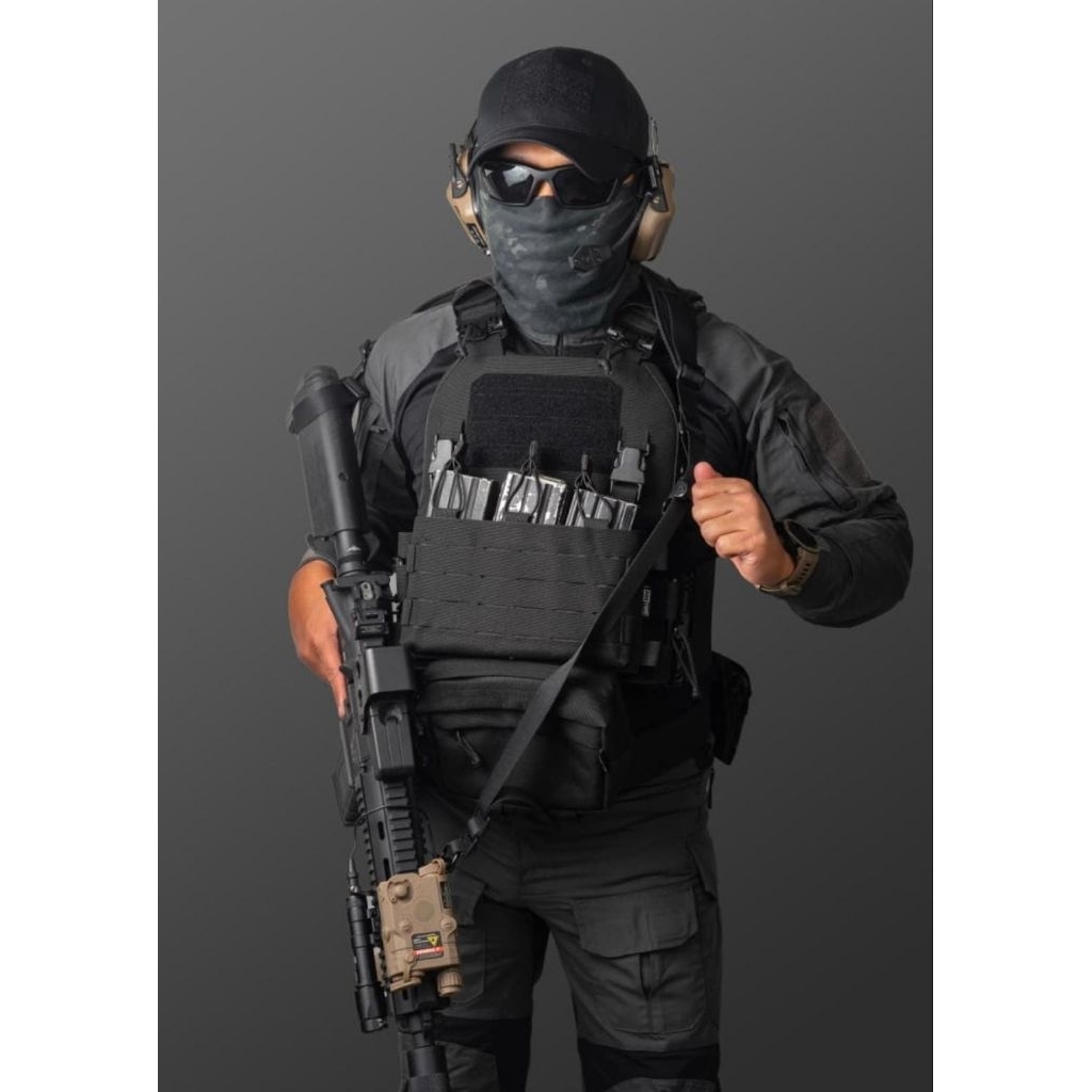 ROMPI BODYVEST FOX TWO MOLLE CUT GEN II