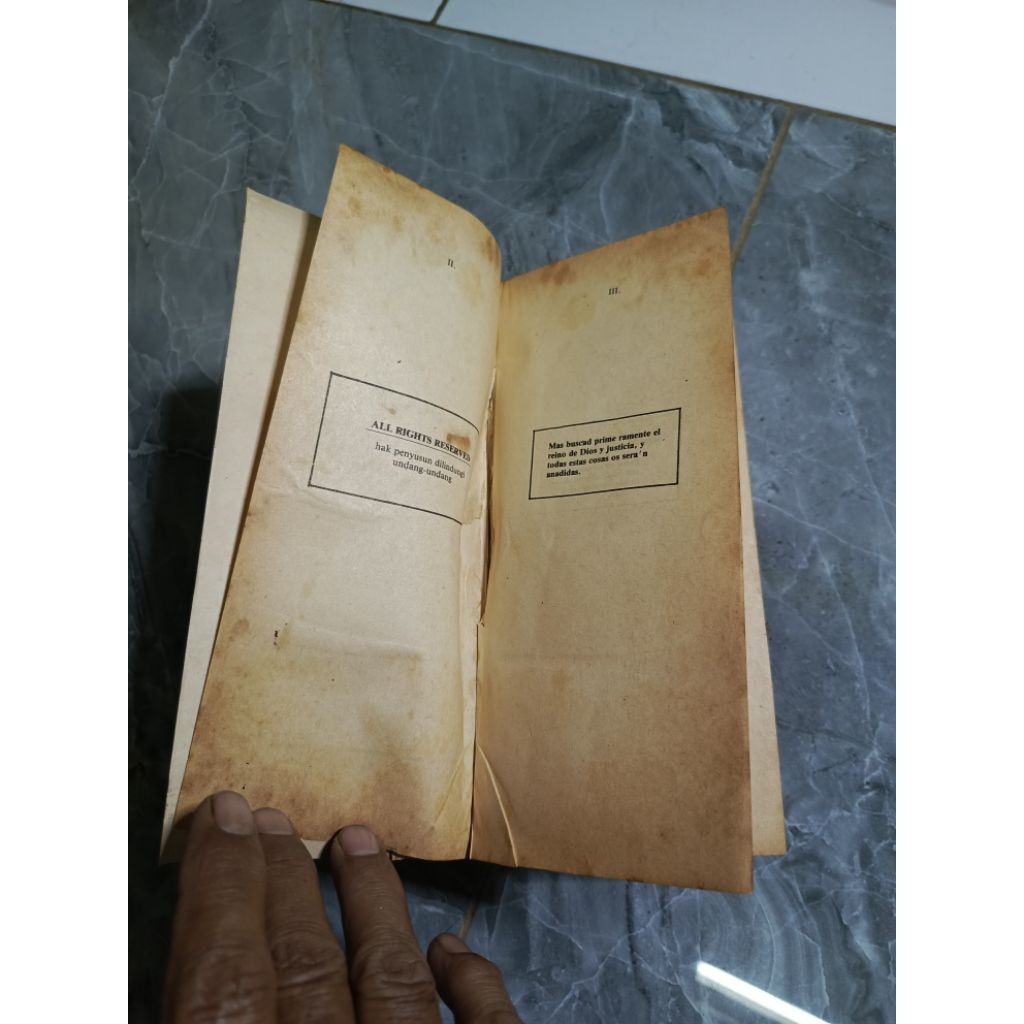 KAMUS HUKUM Bahasa BELANDA INDONESIA-INDONESIA INGGRIS-Yan Pramadya PUSPA-Di GB2 kode B2