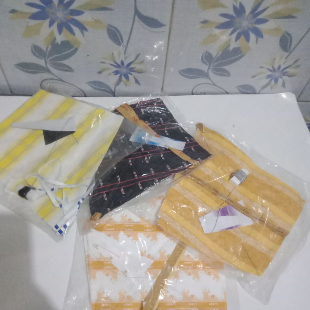 mainan anak layang layang mini  mainan tradisional