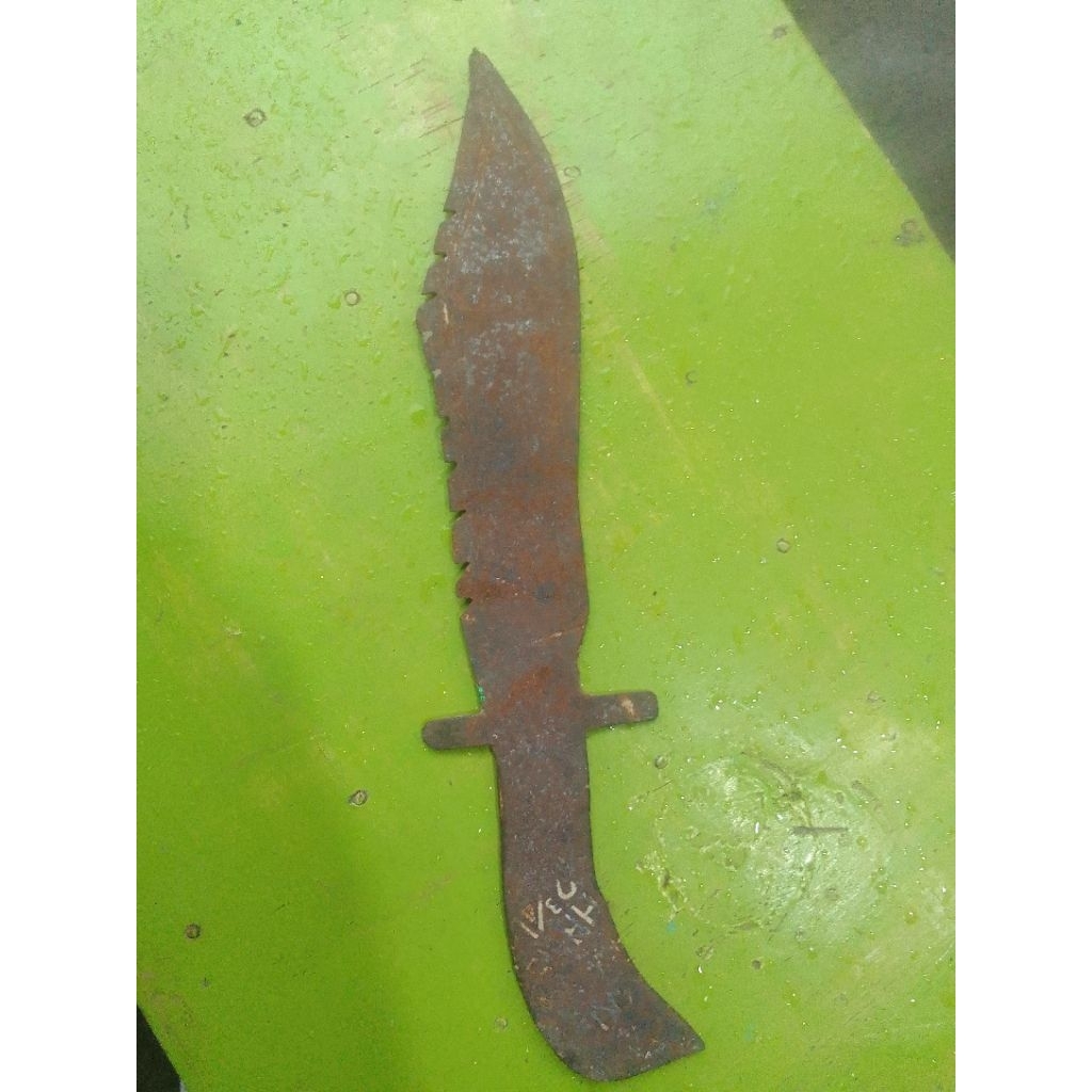 barang kuno temuan original jaman kerajaan.