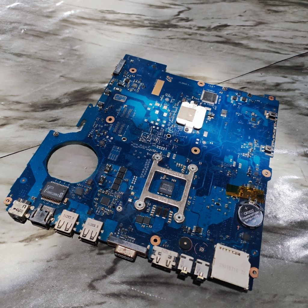 motherboard Mainboard Mobo mati laptop Samsung RV814