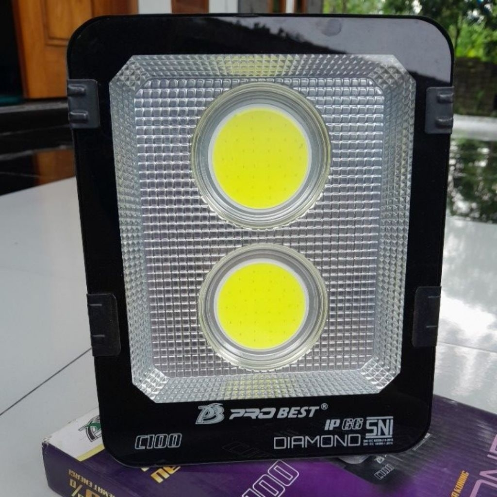 lampu sorot probest 100 watt