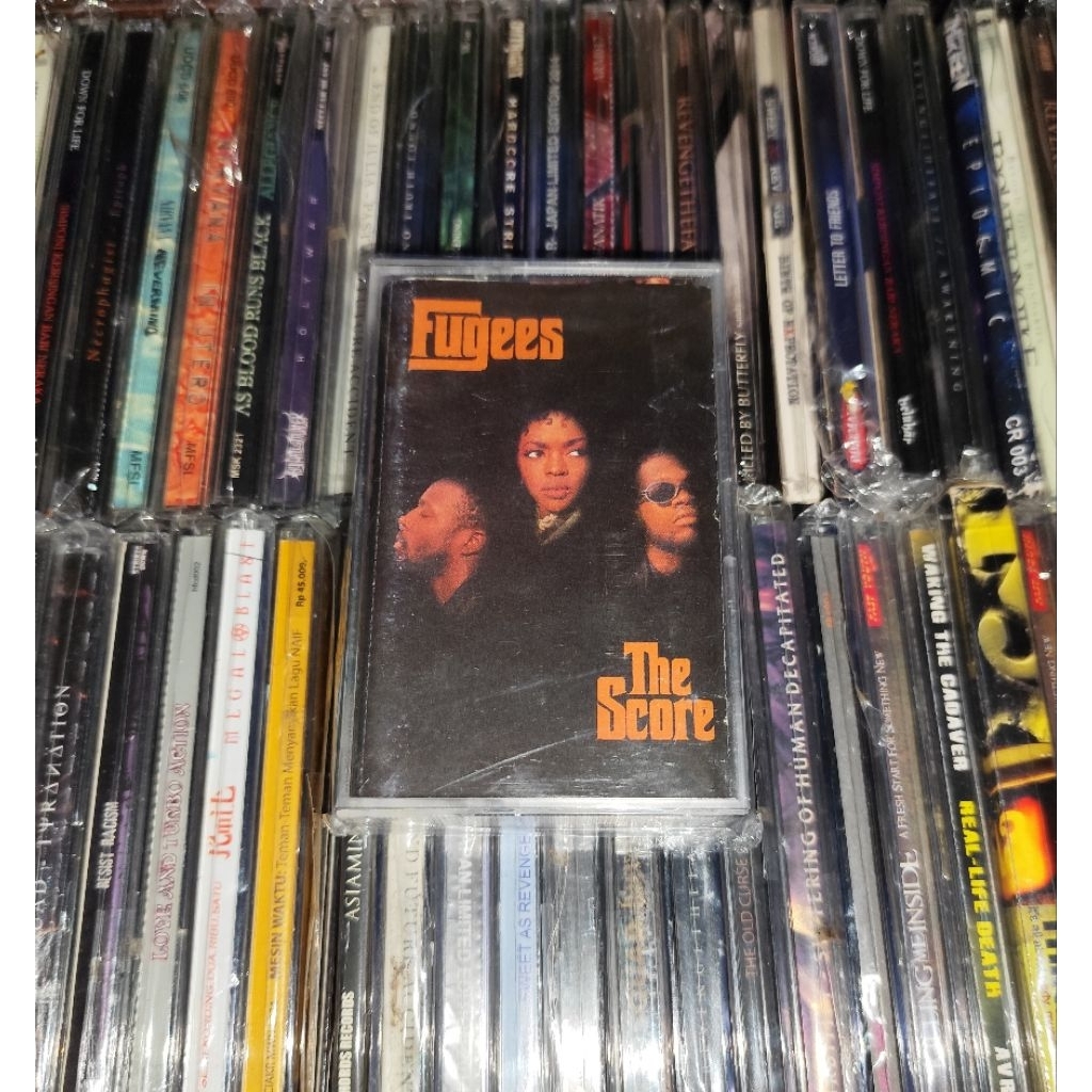 Kaset Fugees - The Score