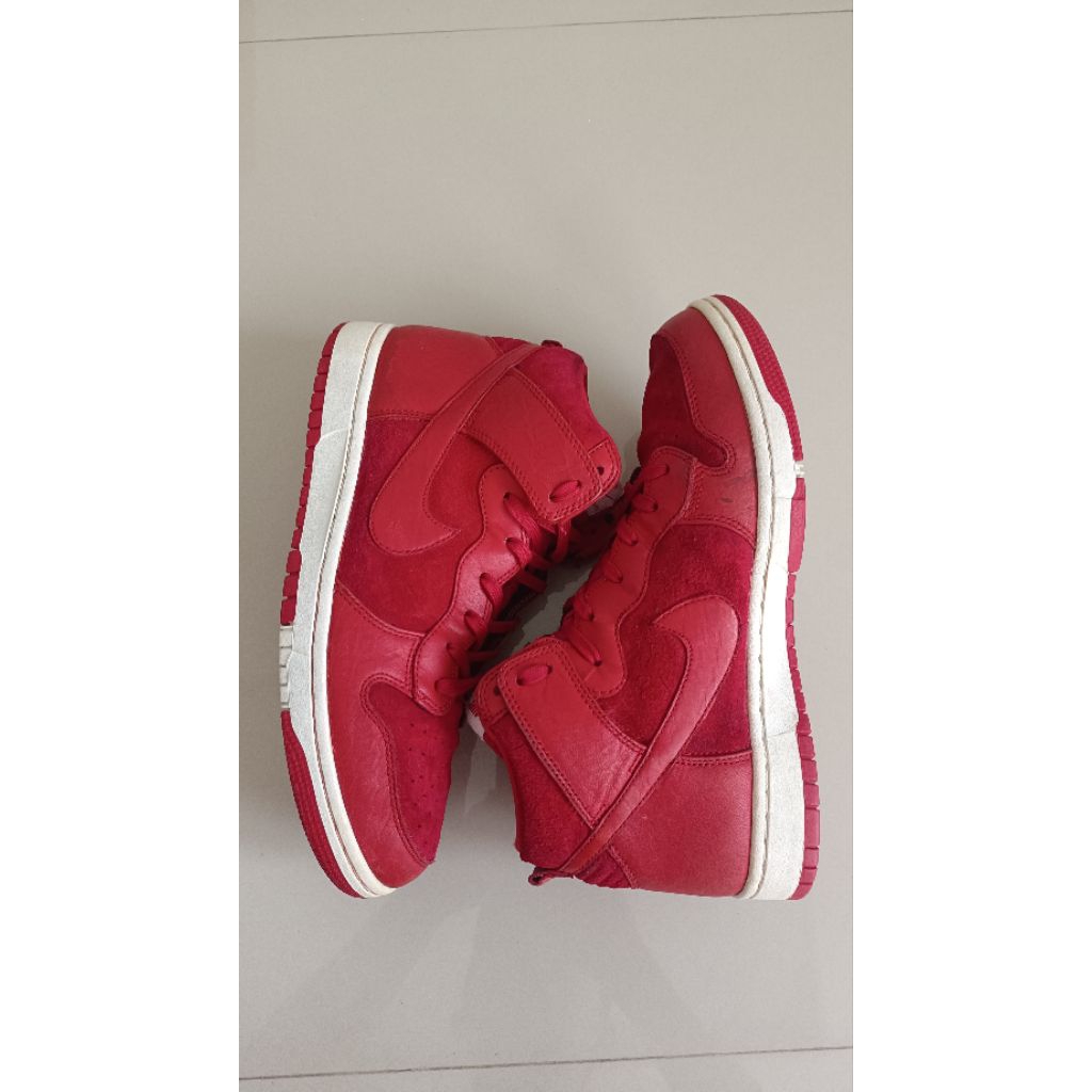 Sb Dunk High Red Python sz 41