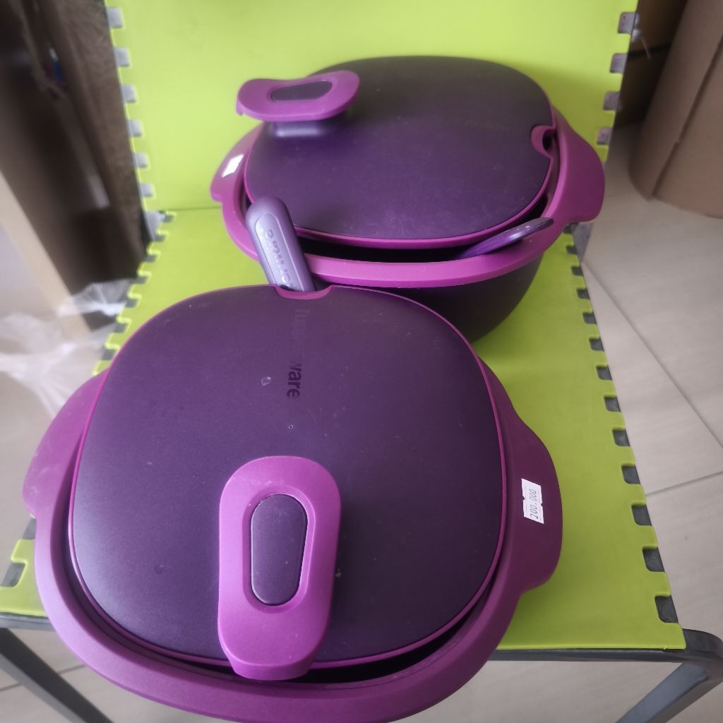Tupperware Warmie set