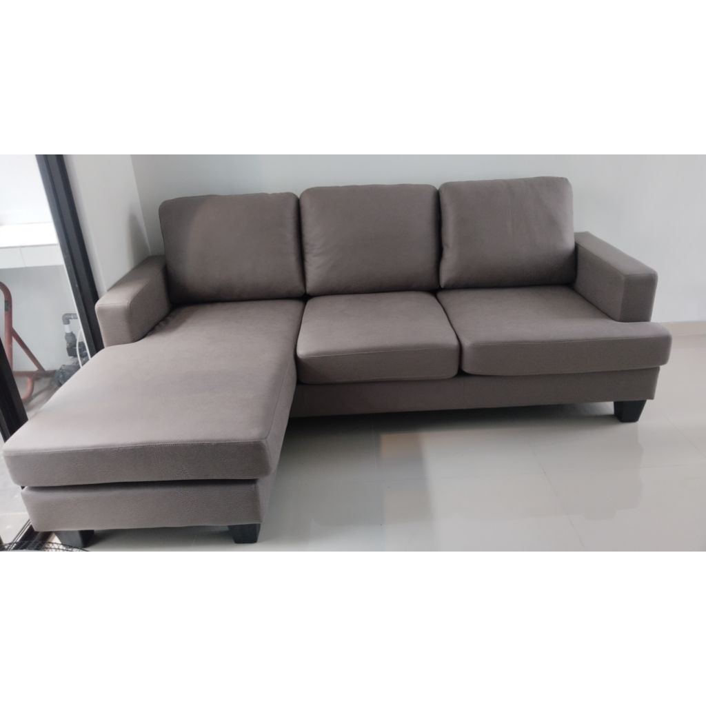 PRELOVED SOFA INFORMA