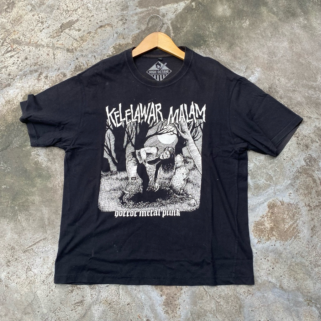 kaos kelelawar malam merch