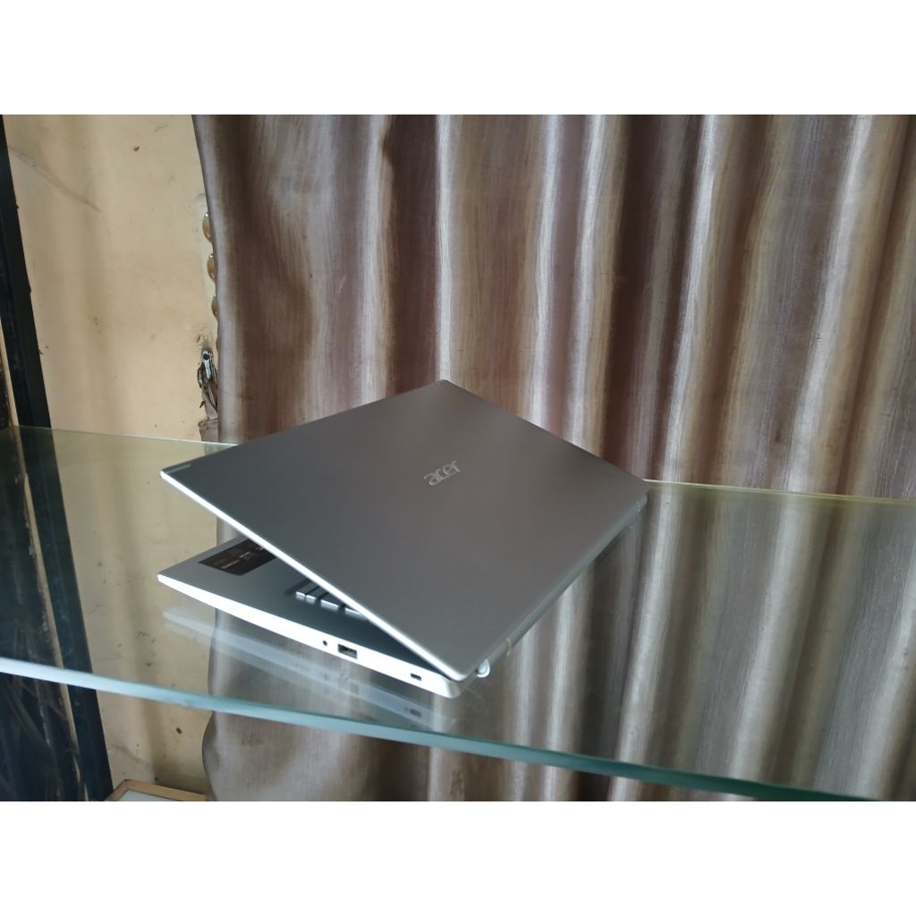 acer aspire 5 core i3 1115G4 ssd 512gb ram 8gb nvidia geforce mx350 2gb keyboard blacklite screen 14