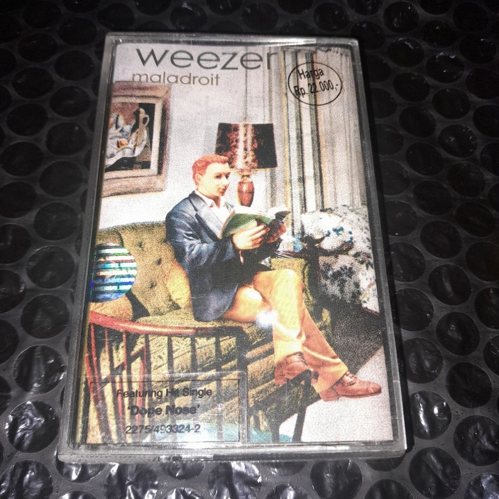 kaset pita weezer maladroit