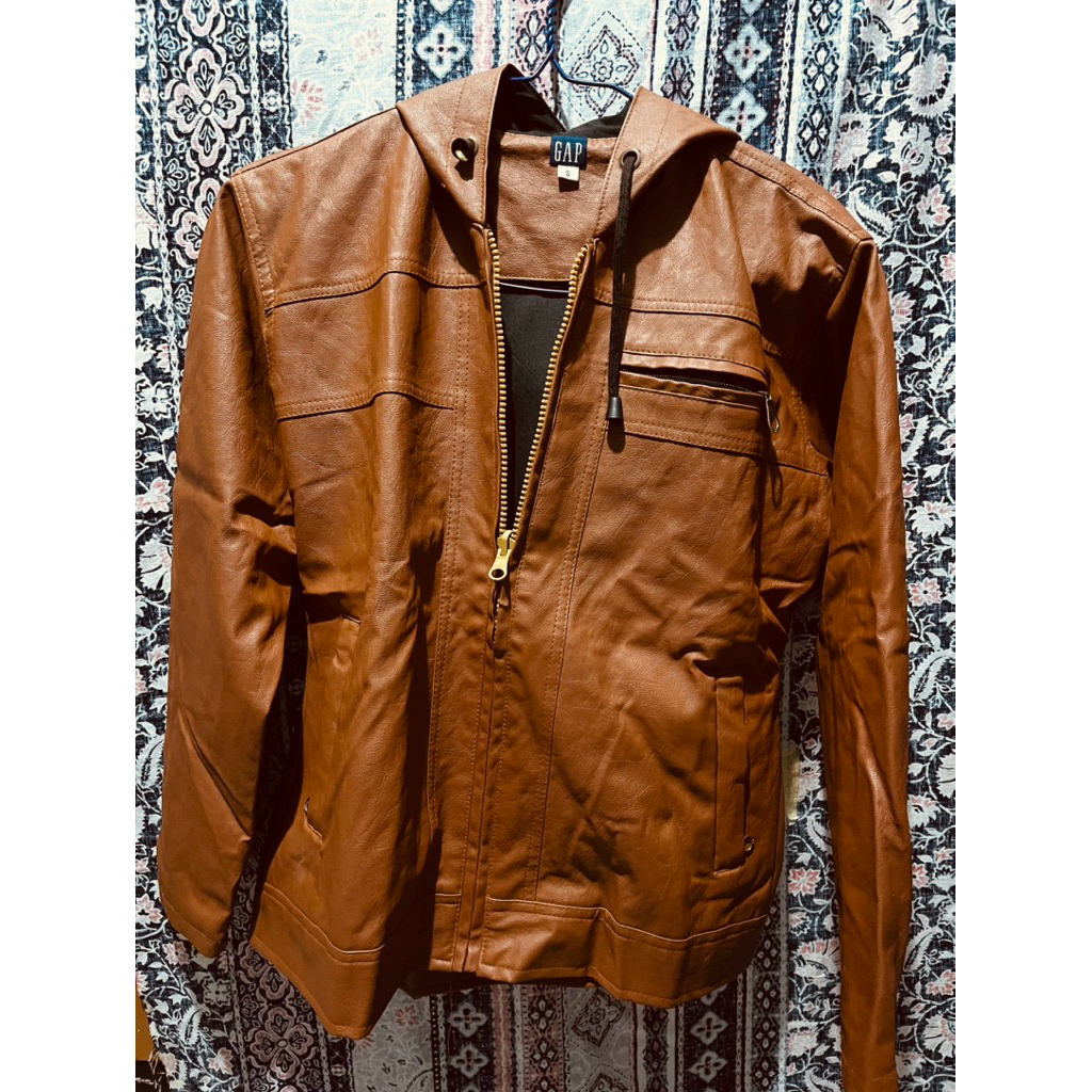 Jaket kulit Gap Ori women. Preloved