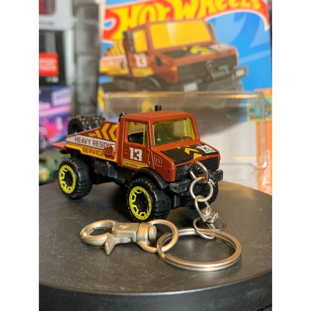 Keychain Hot Wheels Mercedez Bens Unimog 1300L custom ganci