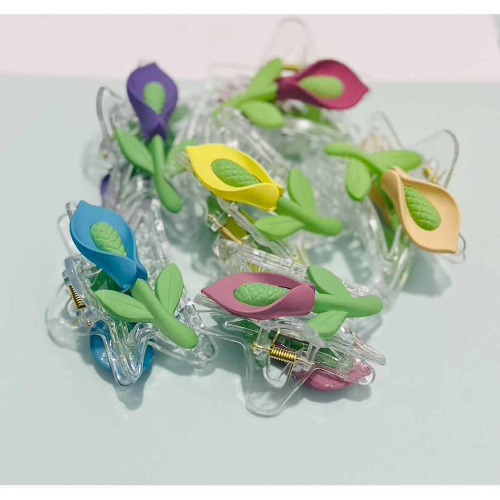 Jedai jepitan bunga tulip kristal