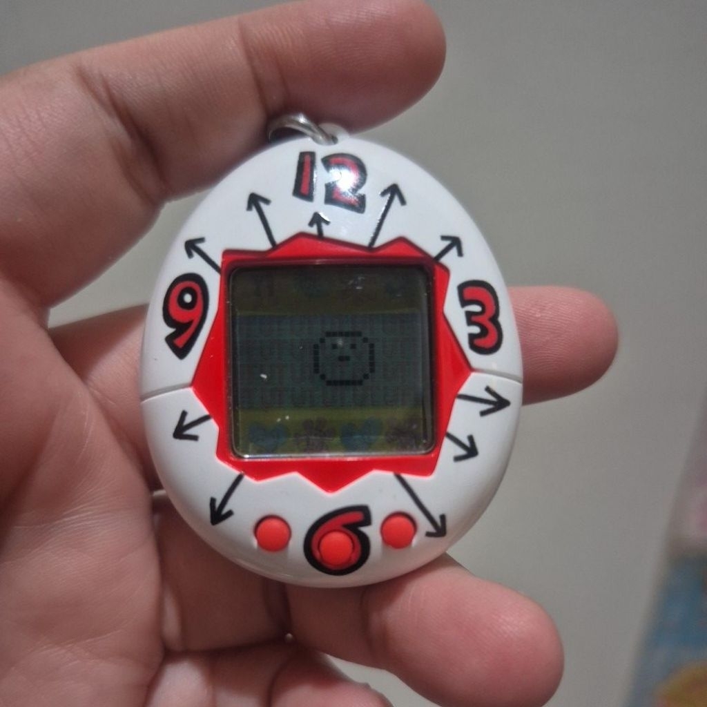 Tamagochi Uniqlo