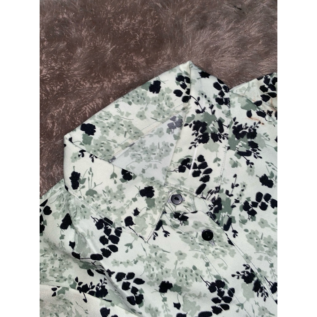 Preloved Kemeja Motif warna Mint